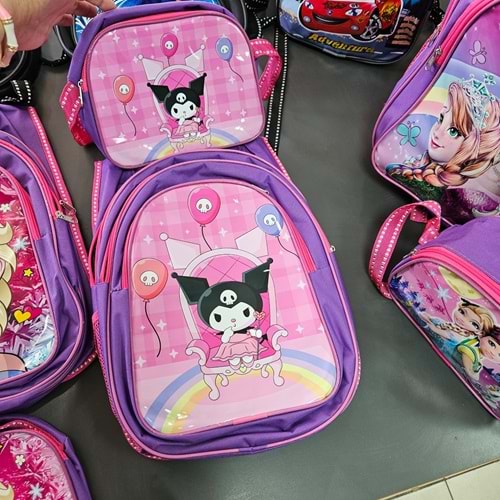 ÇİZGİ FİLM KUROMİ KAREKTERLİ İLKOKUL ÇANTALARI