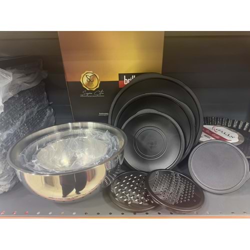 SOLİNGEN ÇELİK 9 PARÇA RENDELİ KARIŞTIRMA SAKLAMA KABI